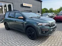 Gebraucht Dacia Jogger Extreme 110 PS (80 kW) 2025 Grün Van / Kleinbus
