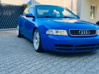 Gebraucht Audi A4 Performance 250 PS (183 kW) 1998 Blau Limousine