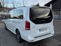 Gebraucht Mercedes V300 237 PS (174 kW) 2023 Weiß Van / Kleinbus