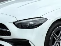 Gebraucht Mercedes C300e AMG 204 PS (150 kW) 2025 Manufaktur lack manufaktur opa Kombi
