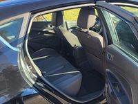 Gebraucht Ford Fiesta 101 PS (74 kW) 2016 Schwarz Kleinwagen