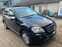 Gebraucht Mercedes ML350 272 PS (200 kW) 2009 Schwarz SUV