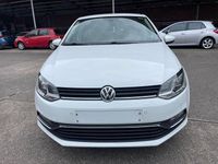 Gebraucht VW Polo Comfortline 60 PS (44 kW) 2017 Weiß Kleinwagen