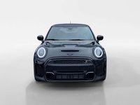 Gebraucht Mini Cooper S Classic 178 PS (130 kW) 2022 Midnight black metallic Kleinwagen