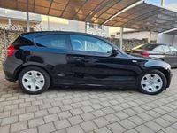 Gebraucht BMW 116 Performance 122 PS (89 kW) 2011 Schwarz Kleinwagen
