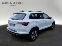 Gebraucht Skoda Karoq Ambition 150 PS (110 kW) 2023 Moonweiß perleffekt SUV