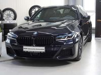 Gebraucht BMW 545e Performance 394 PS (289 kW) 2022 Schwarz Limousine