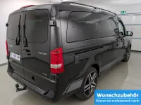 Gebraucht Mercedes Vito Edition 190 PS (139 kW) 2019 Obsidianschwarz metallic Van