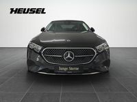 Gebraucht Mercedes E200 Avantgarde 204 PS (150 kW) 2023 Metalliclack graphitgrau Limousine