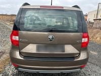 Gebraucht Skoda Yeti 110 PS (80 kW) 2016 Grau SUV