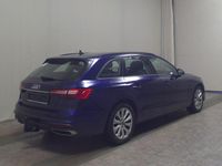 Gebraucht Audi A4 Basis 204 PS (150 kW) 2022 Blau Kombi