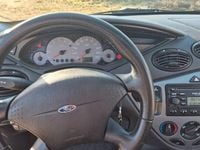 Gebraucht Ford Focus 75 PS (55 kW) 1998 Violet Limousine