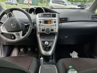Gebraucht Toyota Verso 126 PS (92 kW) 2010 Silber Van / Kleinbus