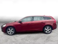 Gebraucht Volvo V60 Summum 163 PS (119 kW) 2010 Rot Kombi
