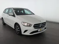 Gebraucht Mercedes B180 136 PS (100 kW) 2022 Weiß Van / Kleinbus