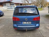 Gebraucht VW Touran 140 PS (102 kW) 2012 Blau Van / Kleinbus