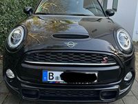 Gebraucht Mini Cooper S 192 PS (141 kW) 2019 Schwarz Kleinwagen