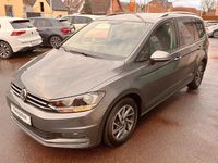 Gebraucht VW Touran Sound 110 PS (80 kW) 2017 Grau Van / Kleinbus