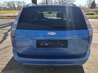 Gebraucht Ford Focus Style 101 PS (74 kW) 2010 Blau Kombi