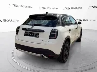 Neu Fiat 600 Street 101 PS (74 kW) 2026 Weiß / schwarz SUV
