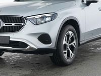 Gebraucht Mercedes GLC300e 333 PS (244 kW) 2024 Silber SUV