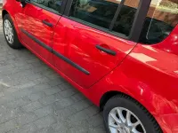 Usado Renault Modus Dynamique 101 HP (74 kW) 2008 Vermelho Monovolume