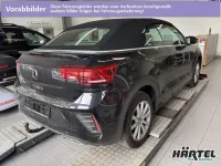 Gebraucht VW T-Roc Cabriolet R-line 150 PS (110 kW) 2022 Deep black perleffekt, pearl effect Cabrio