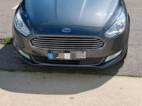Gebraucht Ford Galaxy 160 PS (117 kW) 2016 Grau Van / Kleinbus
