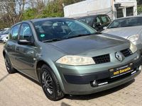 Gebraucht Renault Mégane II 98 PS (72 kW) 2003 Grün Limousine