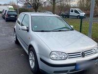 Gebraucht VW Golf IV 72 PS (52 kW) 1999 Silber Kleinwagen