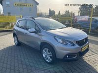 Usado Peugeot 2008 Style 82 HP (60 kW) 2019 Cinzento SUV