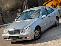 Gebraucht Mercedes C220 150 PS (110 kW) 2003 Silber Limousine