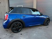 Gebraucht Mini Cooper 136 PS (100 kW) 2018 Blau Kleinwagen