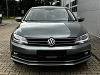 Gebraucht VW Jetta Trendline 105 PS (77 kW) 2015 Grau Limousine
