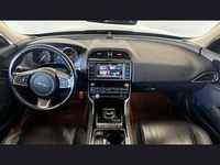 Gebraucht Jaguar XE Prestige 163 PS (119 kW) 2018 Schwarz Limousine