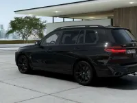 Gebraucht BMW X7 M Sport 530 PS (389 kW) 2026 Saphirschwarz metallic SUV