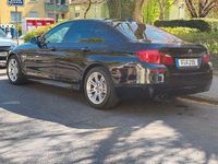 Second-hand BMW 525 Performance 218 CP (160 kW) 2013 Albastru Berlinǎ