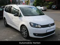 Gebraucht VW Touran Comfortline 140 PS (102 kW) 2012 Weiß Van / Kleinbus