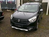 Gebraucht Dacia Lodgy Stepway 109 PS (80 kW) 2018 Schwarz Van / Kleinbus