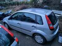 Gebraucht Ford Fiesta 80 PS (58 kW) 2003 Silber Kleinwagen