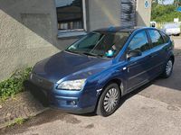 Gebraucht Ford Focus 100 PS (73 kW) 2006 Blau Limousine