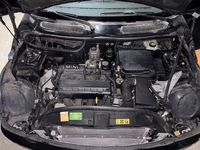Second-hand Mini ONE 90 CP (66 kW) 2005 Negru Hatchback