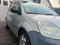 Gebraucht Ford Fiesta 80 PS (58 kW) 2003 Grau Kleinwagen