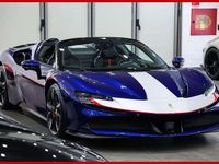 Gebraucht Ferrari SF90 779 PS (572 kW) 2021 Blau Cabrio