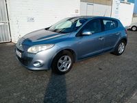 Gebraucht Renault Mégane 110 PS (80 kW) 2010 Grau Limousine