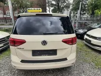 Gebraucht VW Touran 116 PS (85 kW) 2019 Beige Van / Kleinbus