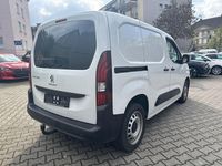 Gebraucht Peugeot Partner Premium 102 PS (75 kW) 2023 Weiß Van / Kleinbus