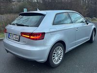 Gebraucht Audi A3 Ambiente 179 PS (131 kW) 2013 Silber Limousine