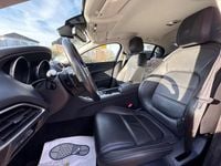 Gebraucht Jaguar XE 179 PS (131 kW) 2017 Rot Limousine