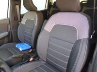 Neu Dacia Jogger Expression 101 PS (74 kW) 2026 Arktisweiss 369 und andere Van / Kleinbus